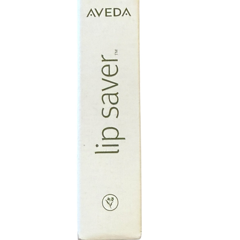 NIB Aveda moisturizing lip saver .15 ounces